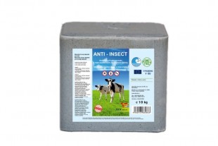 SIN Hellas Anti-Insect minerální liz s přírodními aromaty odpuzujícími hmyz pro koně a skot 10kg